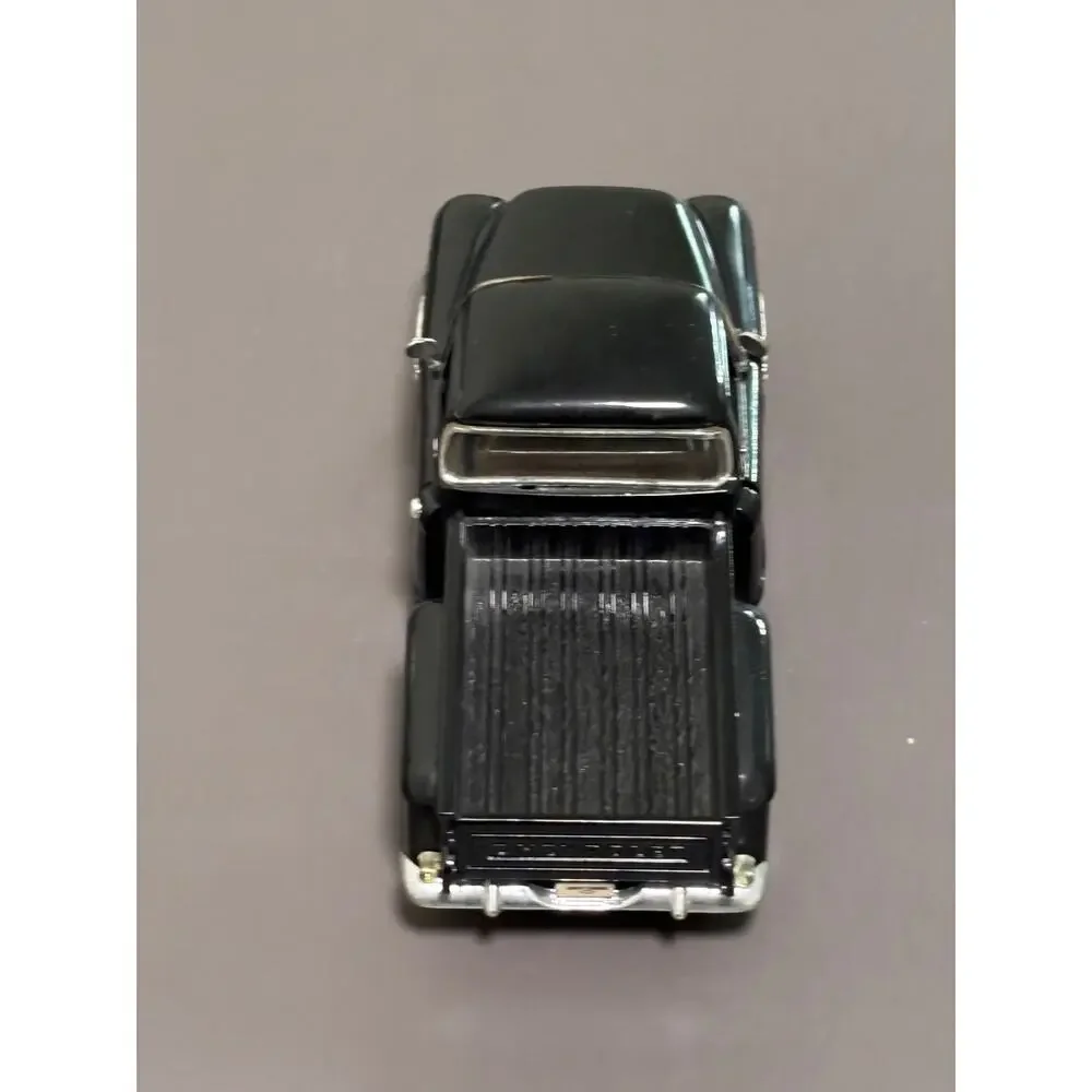 1955 Chevy Stepside Black Diecast Pickup Truck 1:36 Scale Sunnyside  SS5602